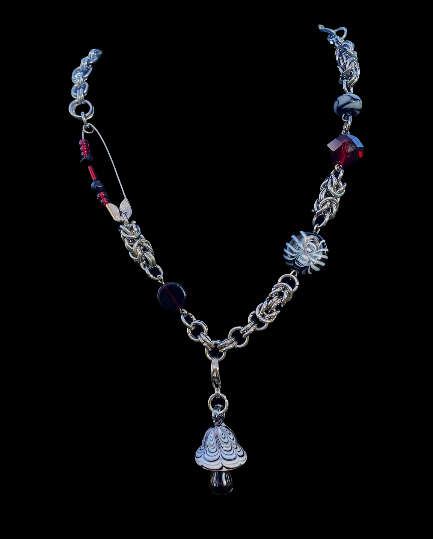 Red & Black Alternative Mushroom Chainmaile Necklace