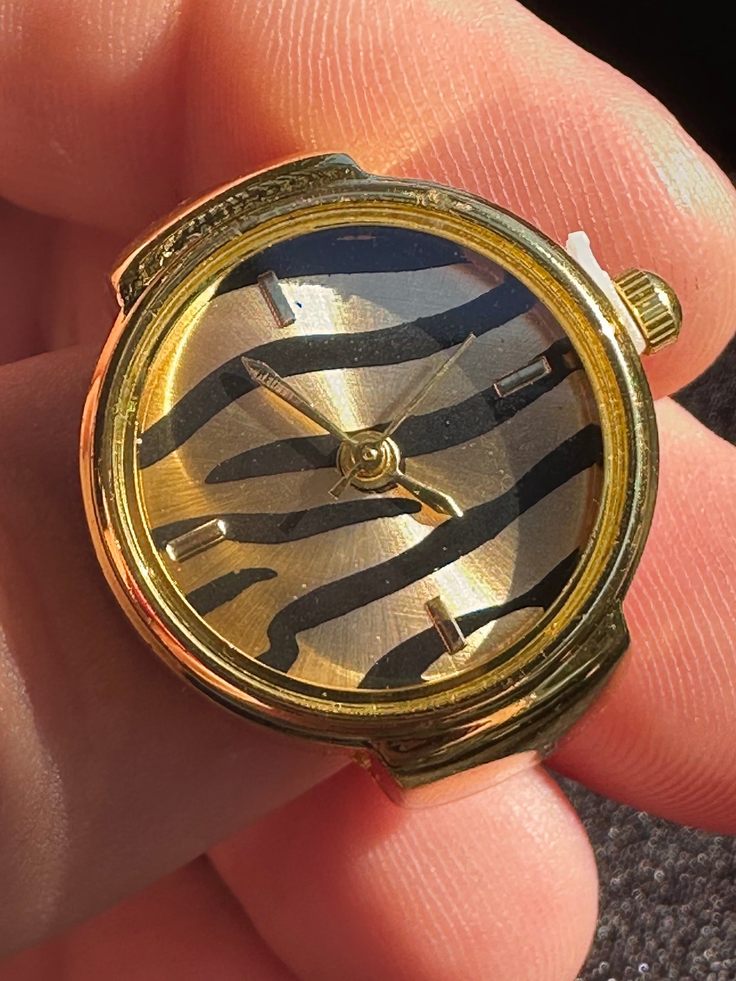 Leopard Gold Ring Watch