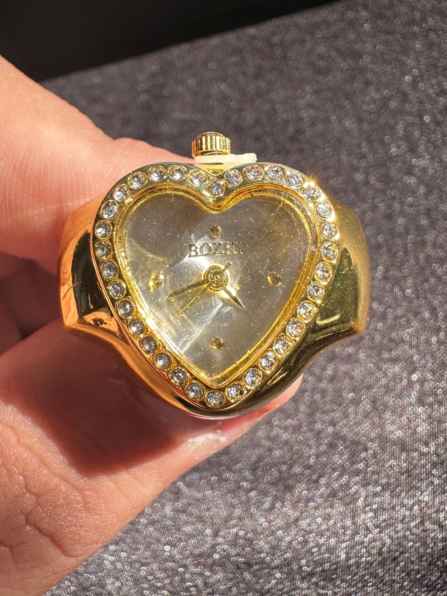 White Studded 1 Heart Gold Ring Watch