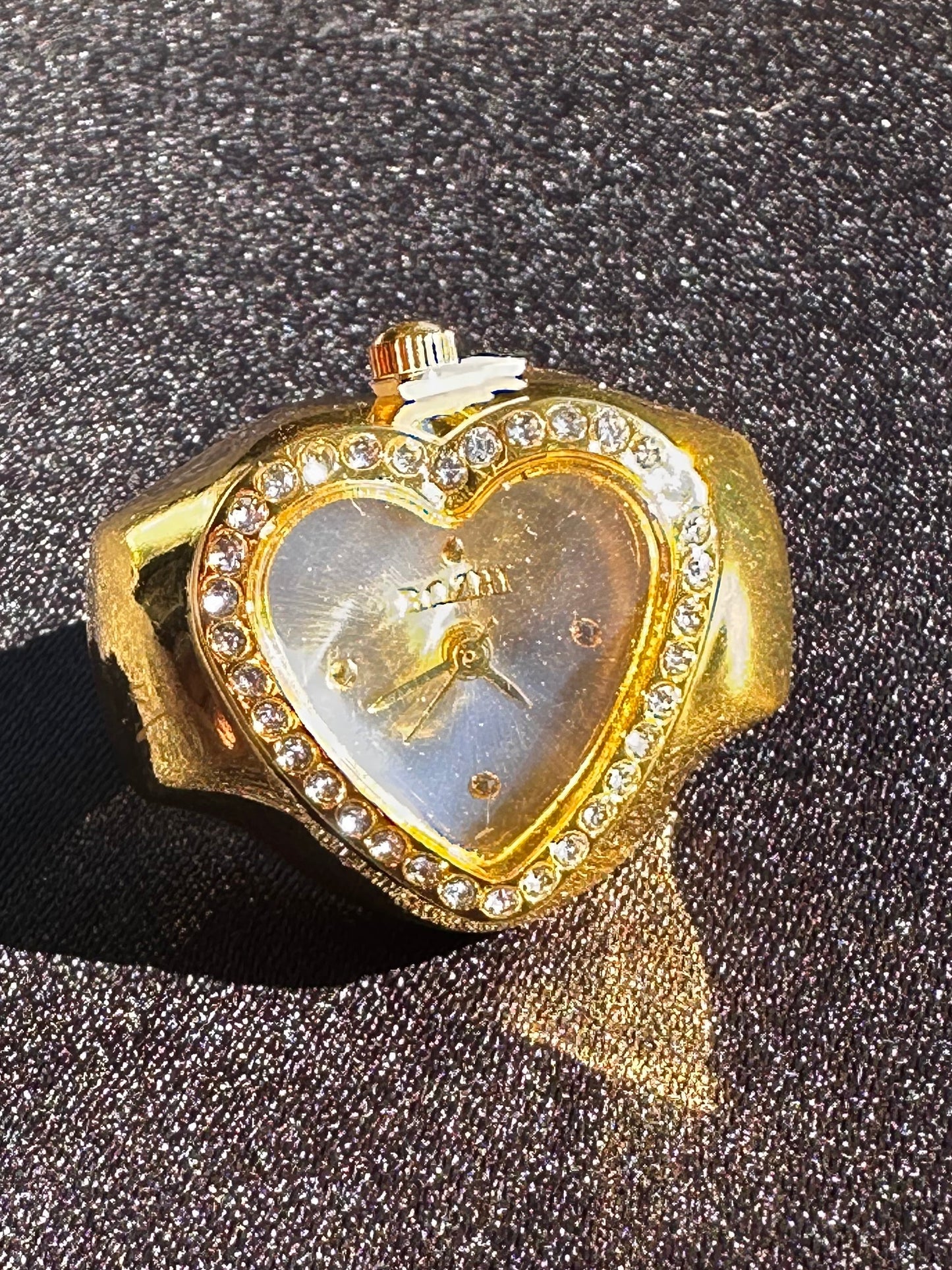 White Studded 1 Heart Gold Ring Watch