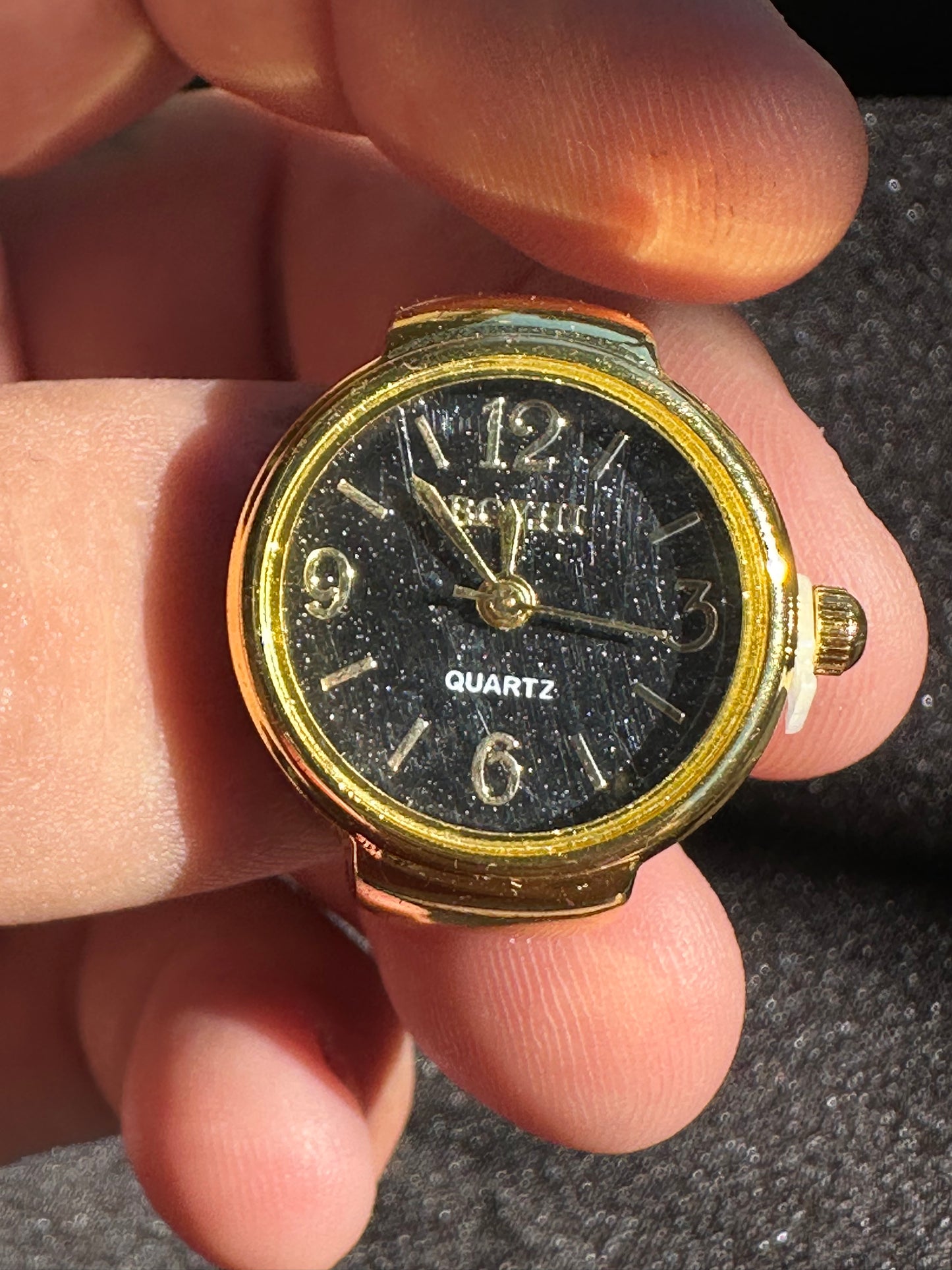 Sparkly Black Gold Stretchy Watch Ring